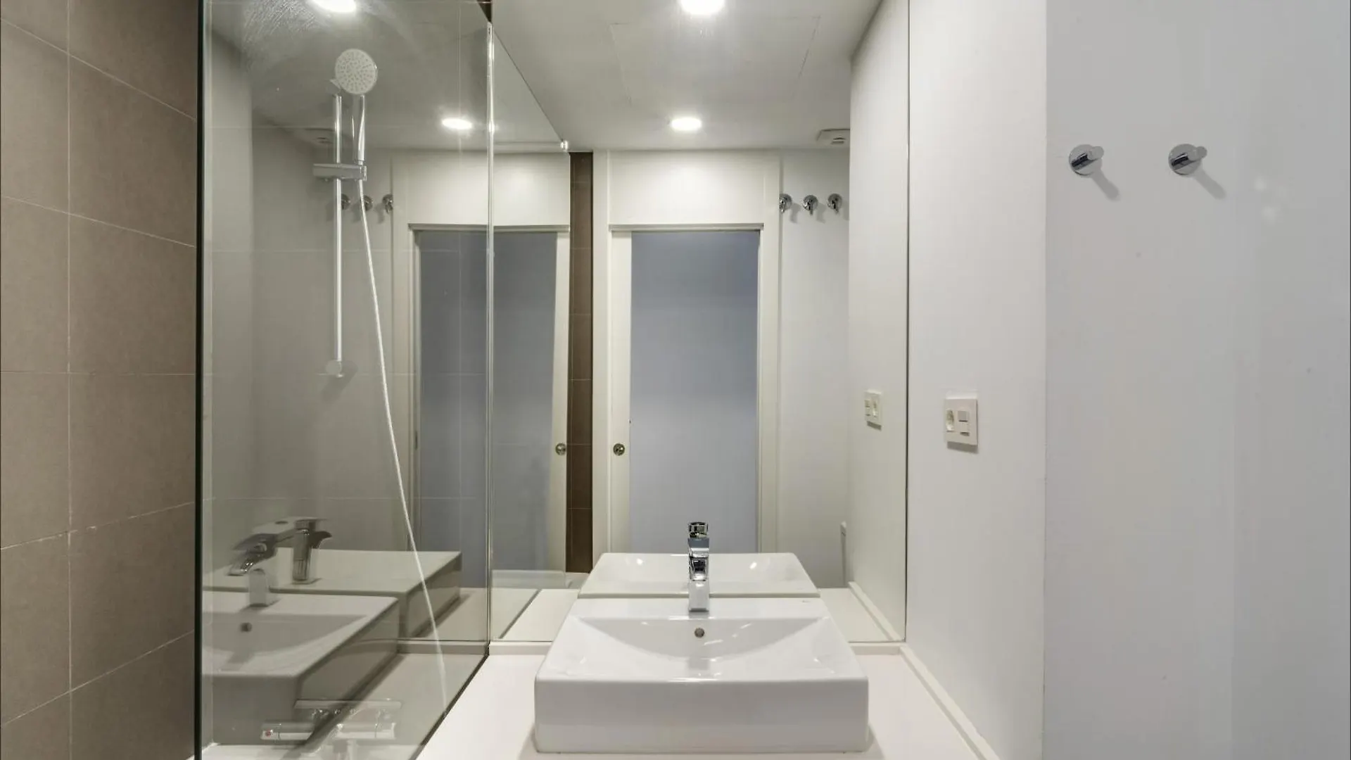 Oceana Views - 2 Bedroom Apartment Estepona