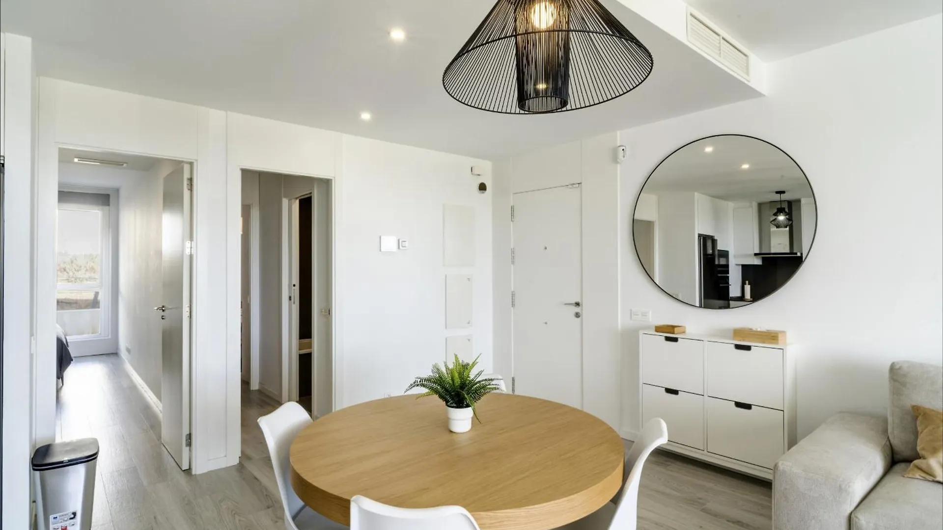 Oceana Views - 2 Bedroom Apartment エステポナ